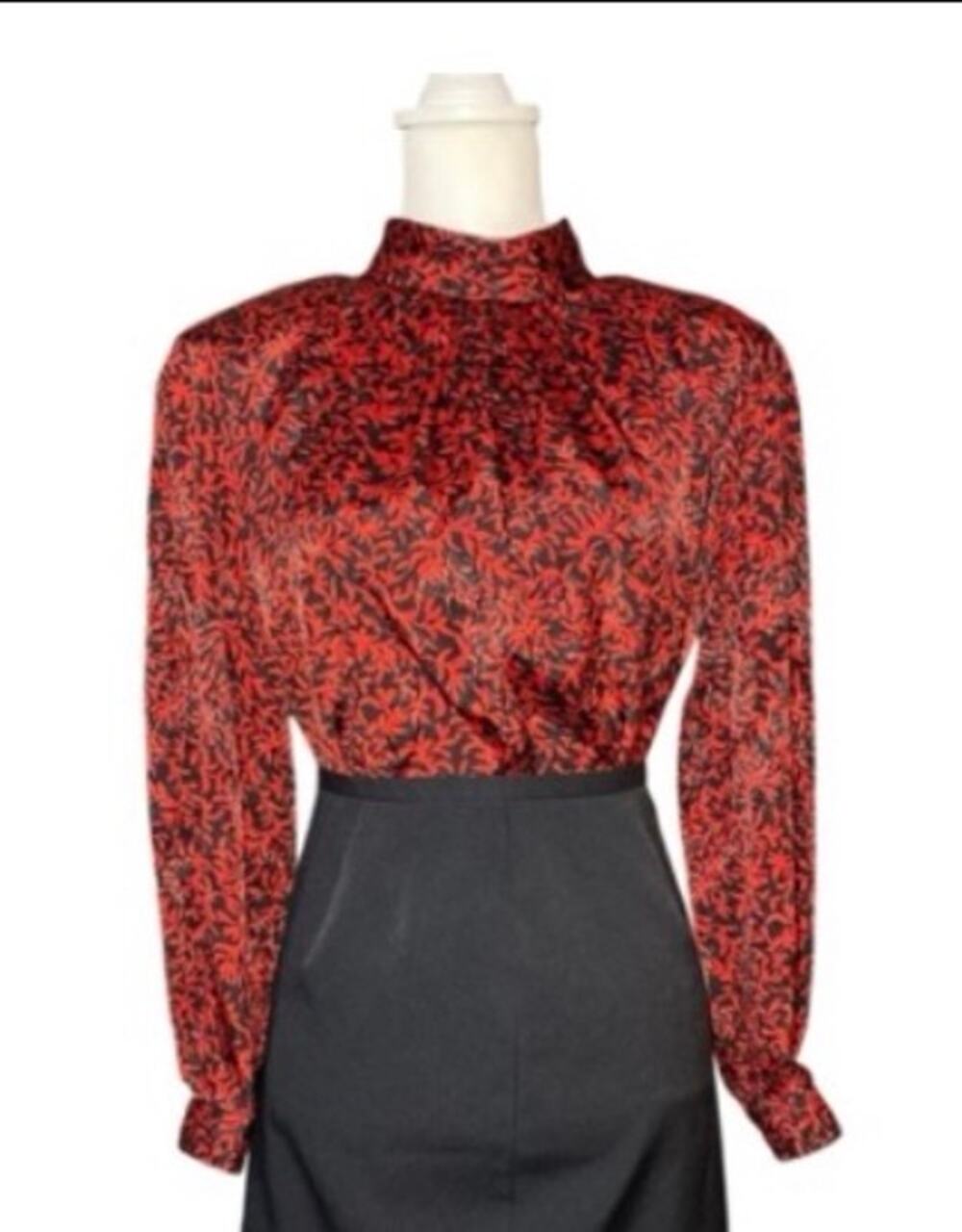 Vintage Breckenridge Red Black Satin Mock Neck Pleat Front Blouse Size 12 Petite